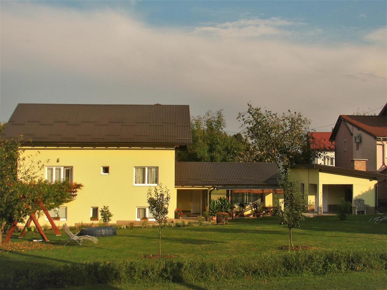 House Sekulic Hotel Grabovac  Exterior foto