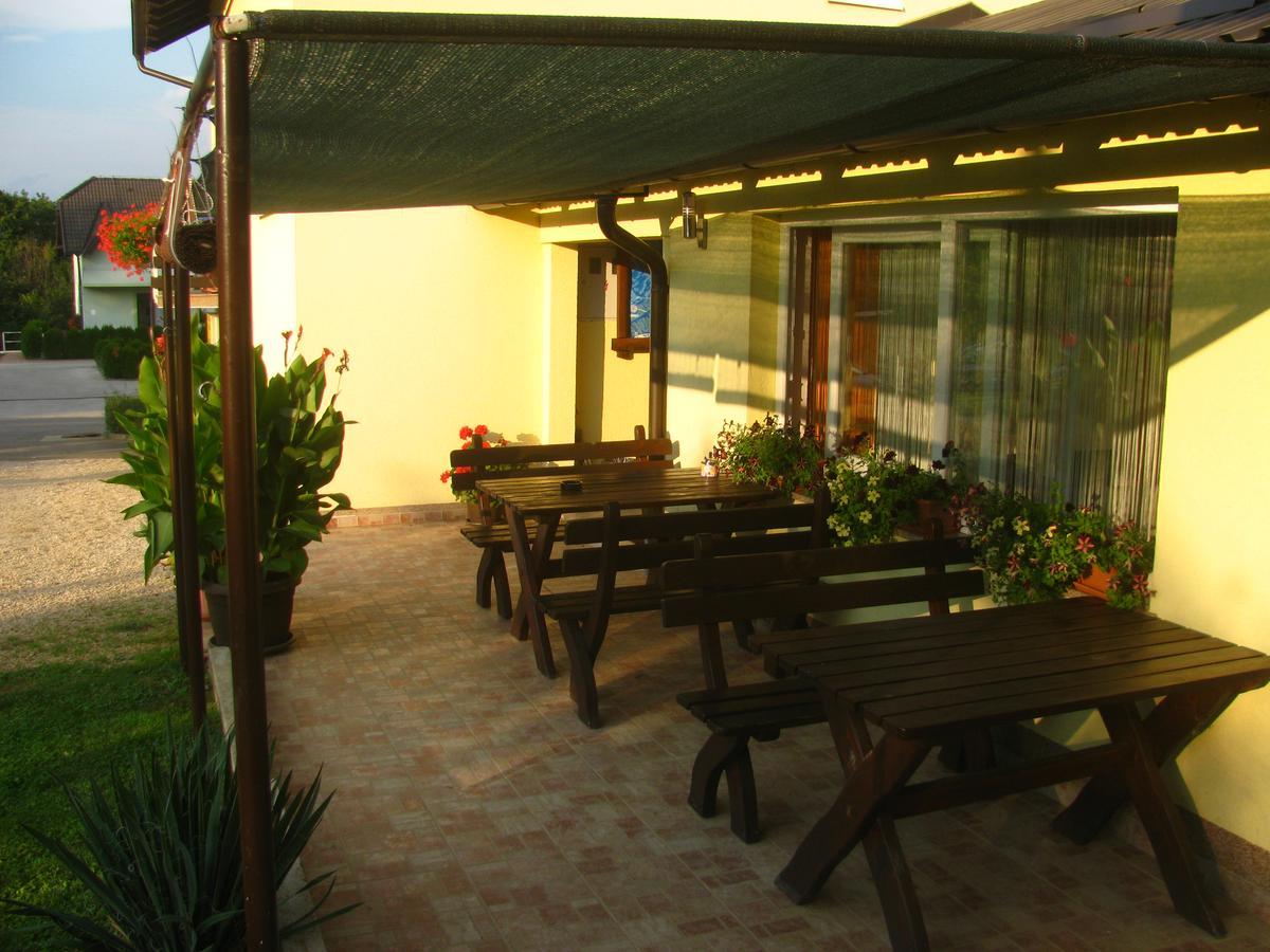 House Sekulic Hotel Grabovac  Exterior foto